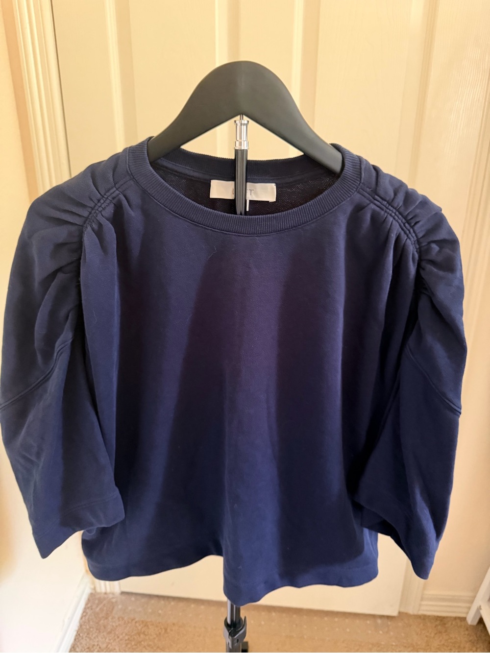 LOFT Navy Puff-Sleeve Crewneck Cropped Sweatshirt